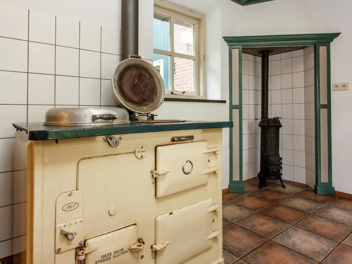 Beautiful Holiday Home In Lage Mierde With Fireplace Экстерьер фото