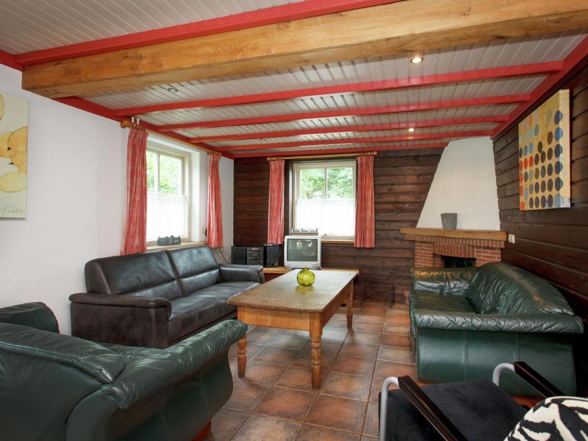 Beautiful Holiday Home In Lage Mierde With Fireplace Экстерьер фото